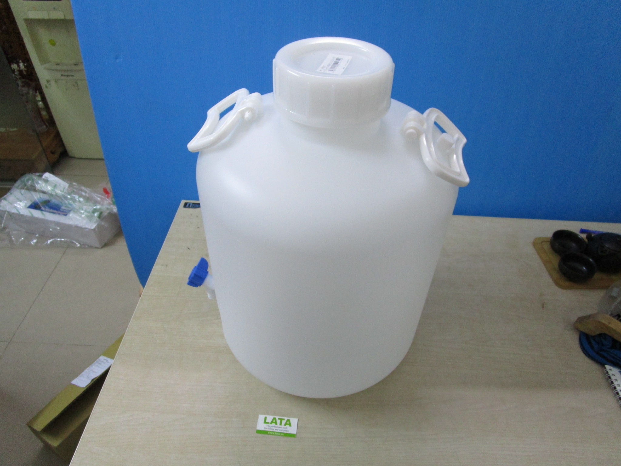 Thùng nhựa 20L