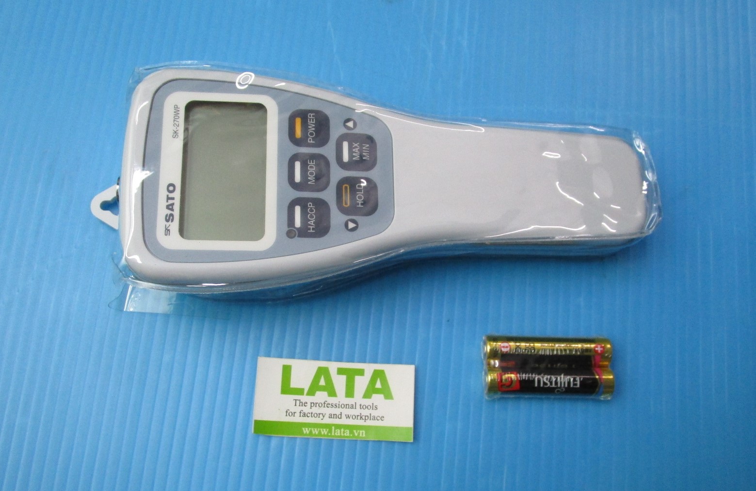 Waterproof Digital Thermometer With Sensor  Thiết bị đo nhiệt độ SK-270WP