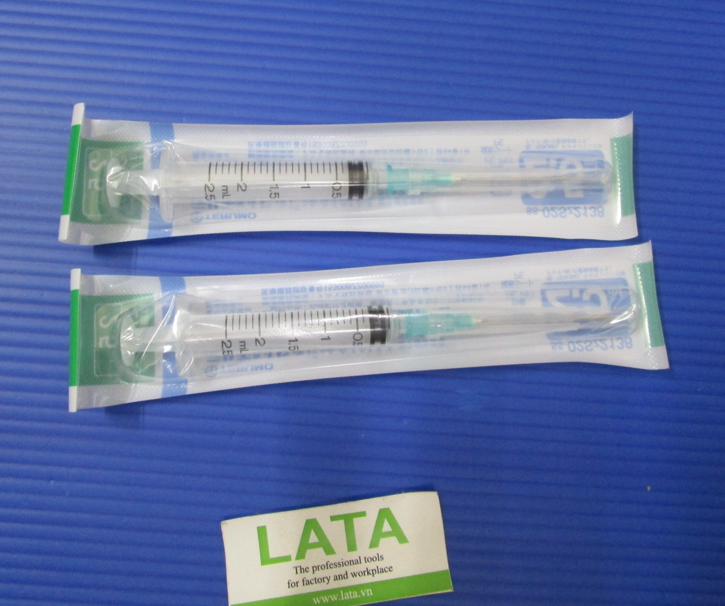 Syringe with Needle Xy lanh 2.5mL SS-02SZ2138