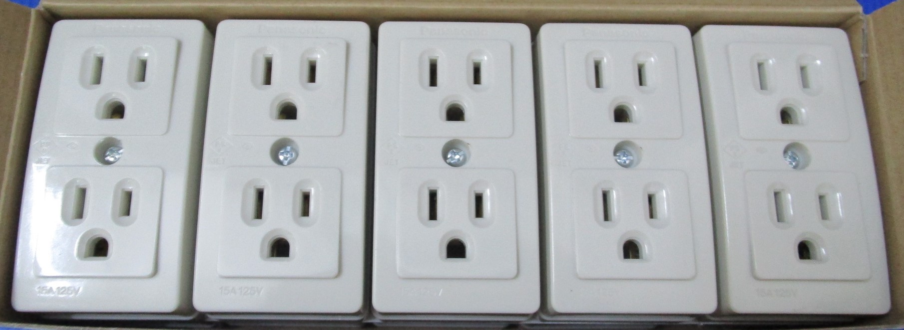 Grounded double outlet Ổ cắm